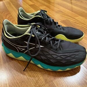 Mizuno Tennis Wave Enforce Tour Shoes Sneakers  Size 13 great condition